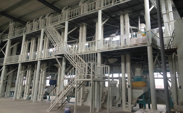 <a href=http://http://m.cksalon.com/product/ target=_blank class=infotextkey>玉米加工成套設備</a>