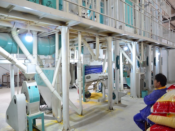 <a href=http://m.cksalon.com/product/6/ target=_blank class=infotextkey>玉米加工設備</a>